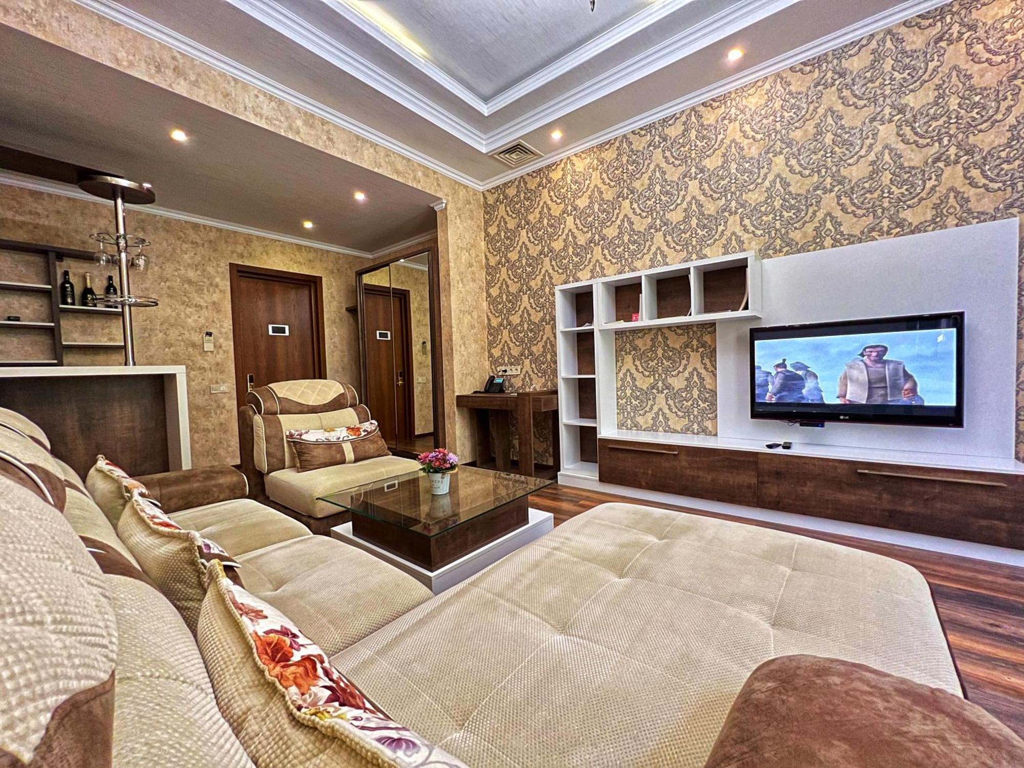 Hotel King David The Builder Koutaïssi Extérieur photo